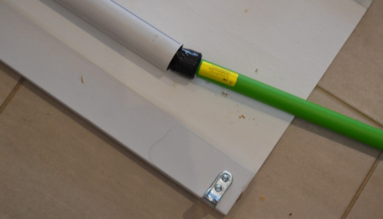 Roman blind motor slides into tube Roman blind motor slides into tube